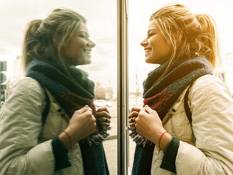 Tipps, um das Selbstbewusstsein zu stärken: Nett zu sich selbst sein